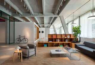 浙江校服织唛商标